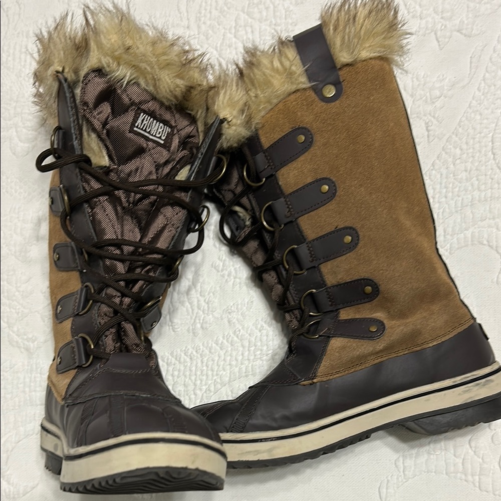 Khombu Brown and Black Winter Snow Boots with Faux Fur Trim and Adjustable Laces